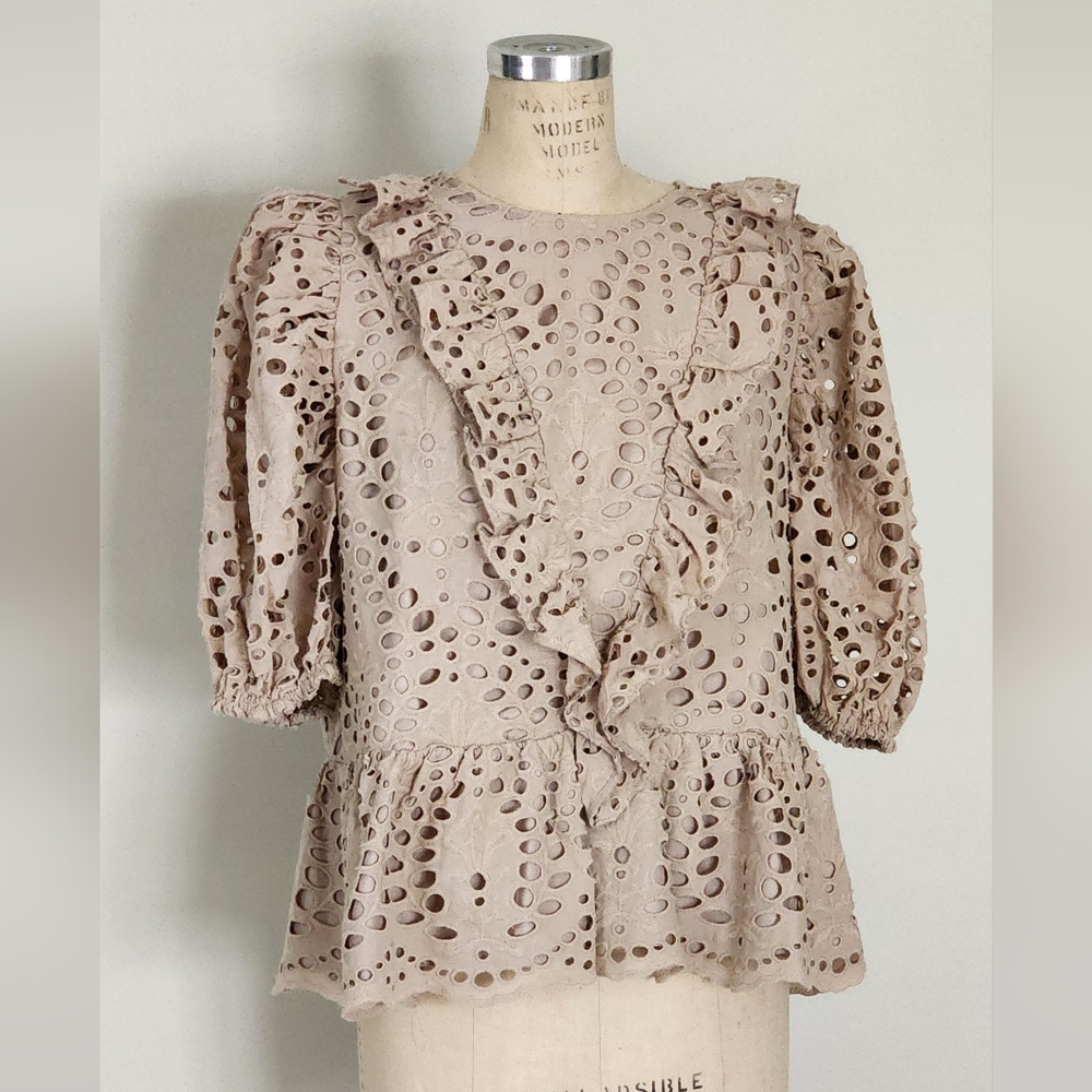 NWOT Express Peplum Blouse With Linning